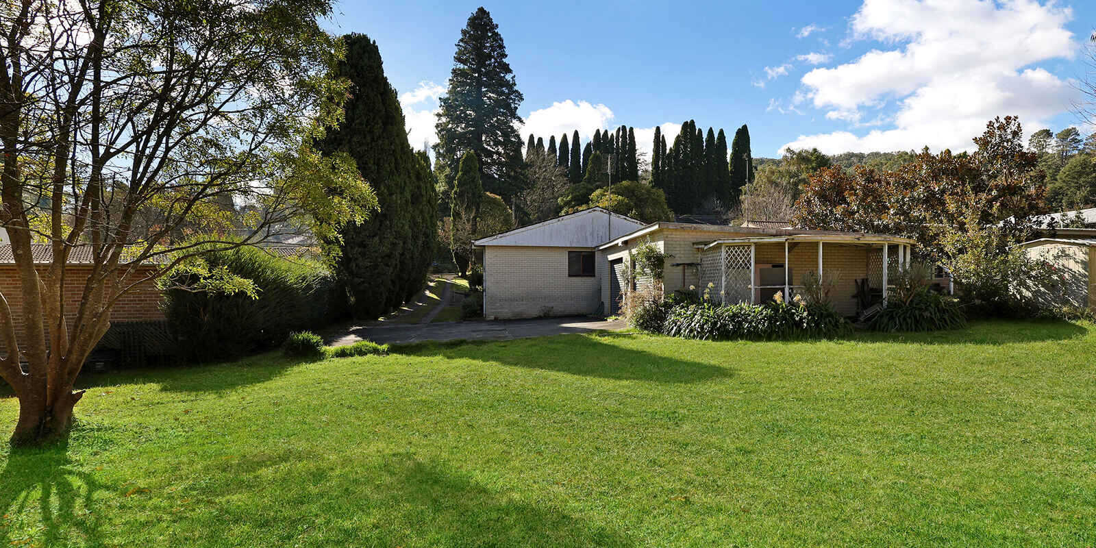 17 Banksia Street Bowral 17 Banksia Street Bowral
