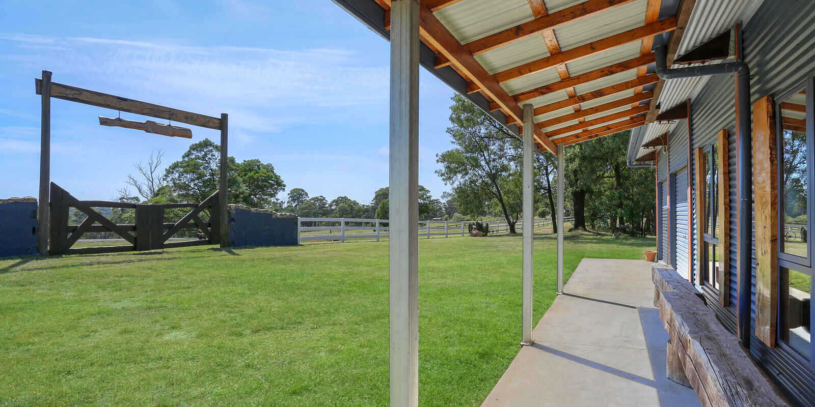 2295 Tugalong Road Canyonleigh