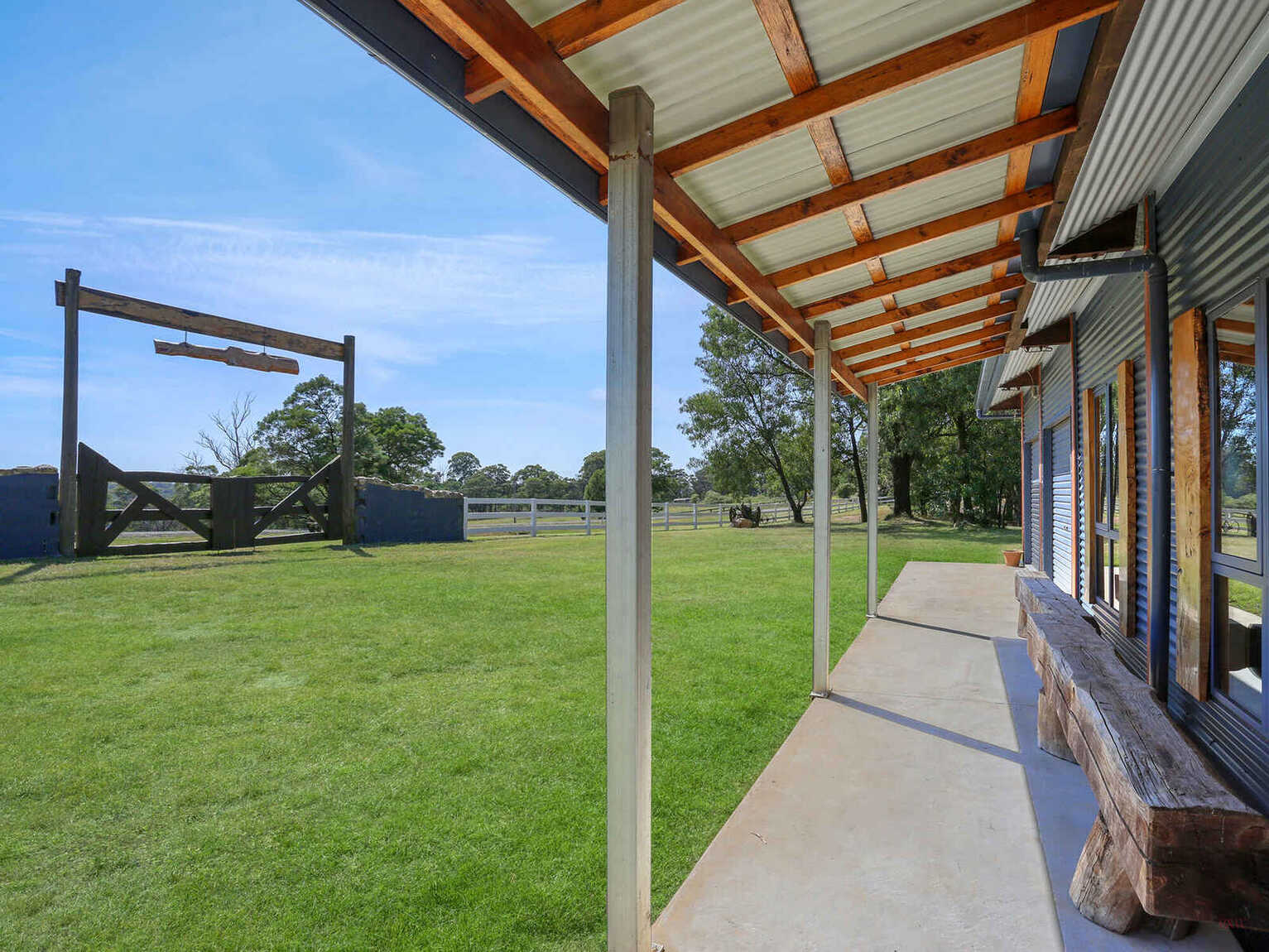 2295 Tugalong Road Canyonleigh
