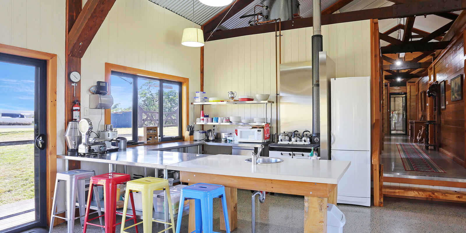 2295 Tugalong Road Canyonleigh