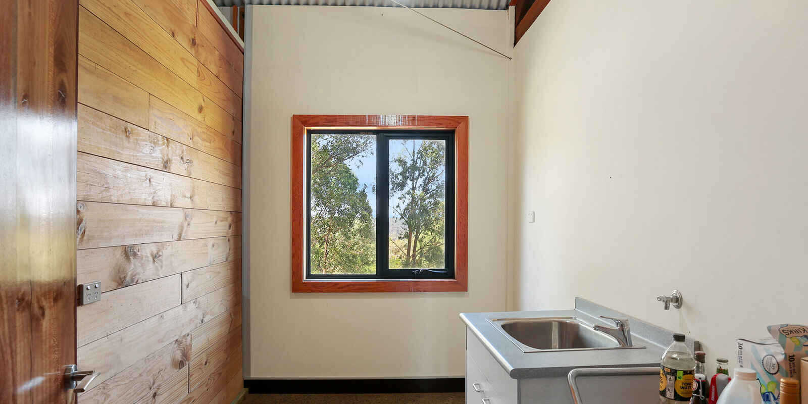 2295 Tugalong Road Canyonleigh
