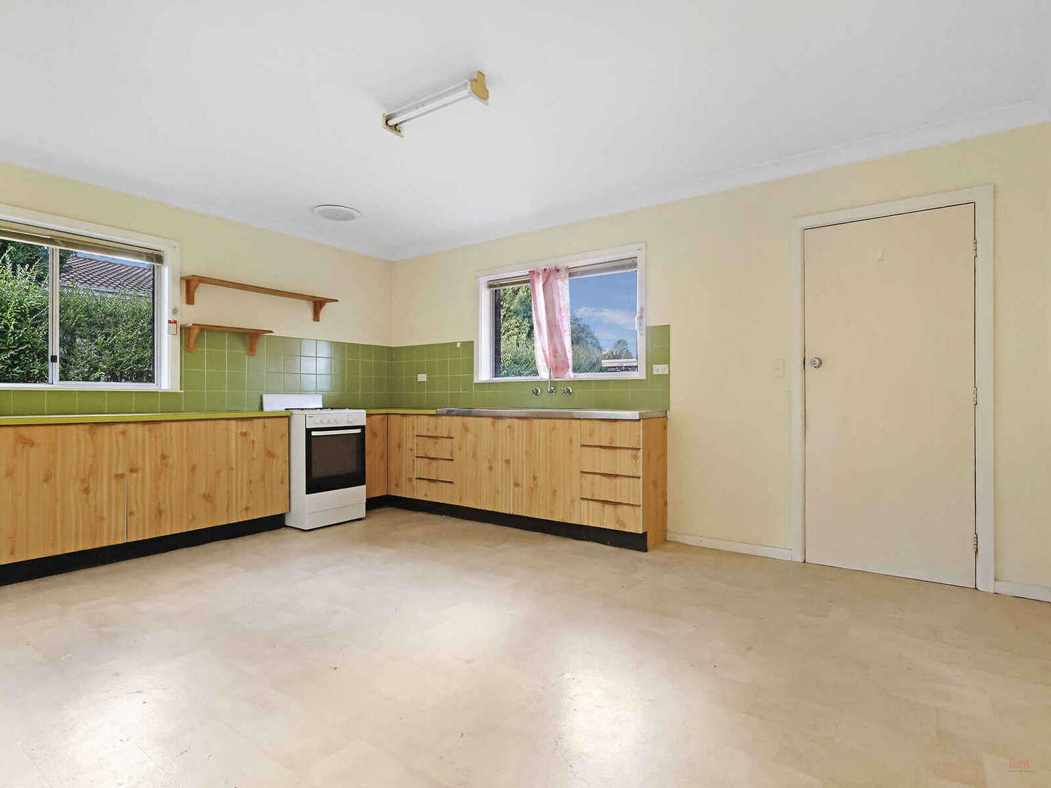 15 Banksia Street Bowral 15 Banksia Street Bowral