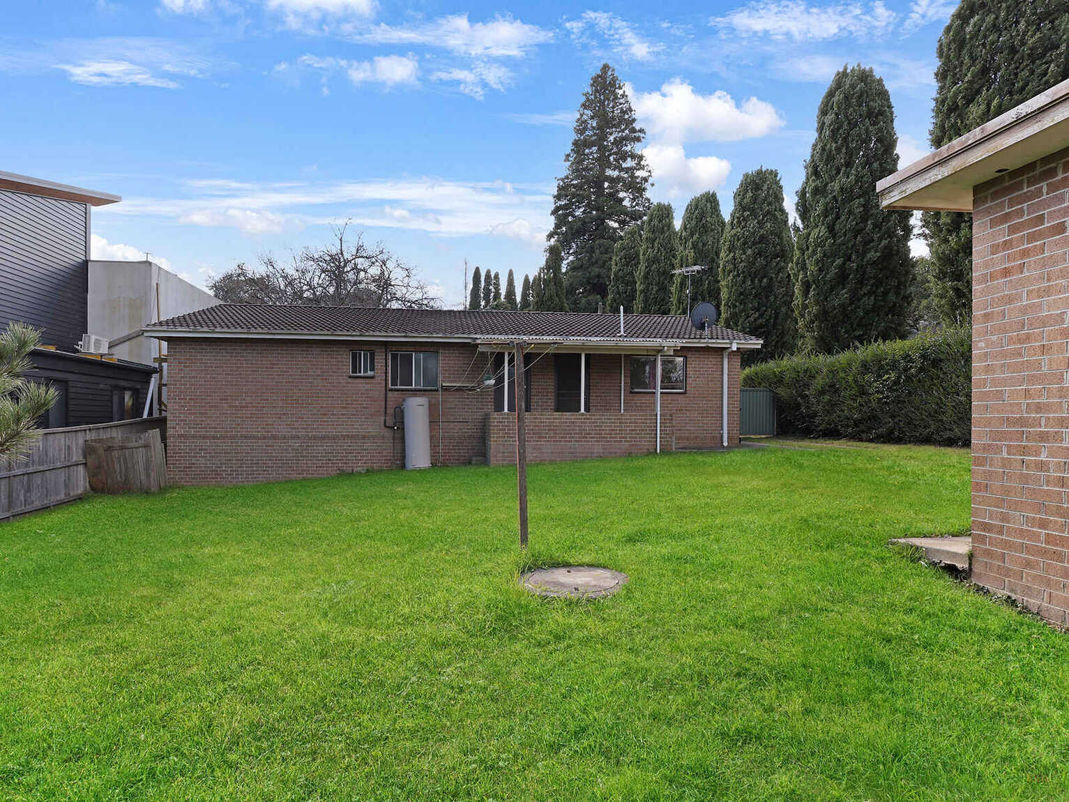 15 Banksia Street Bowral 15 Banksia Street Bowral