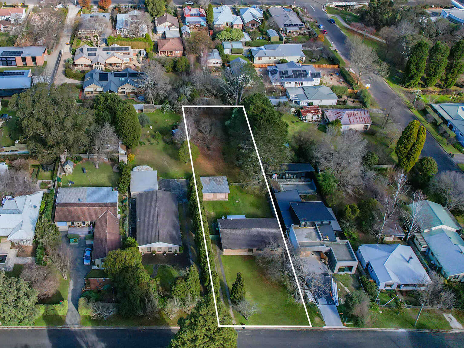 15 Banksia Street Bowral 15 Banksia Street Bowral
