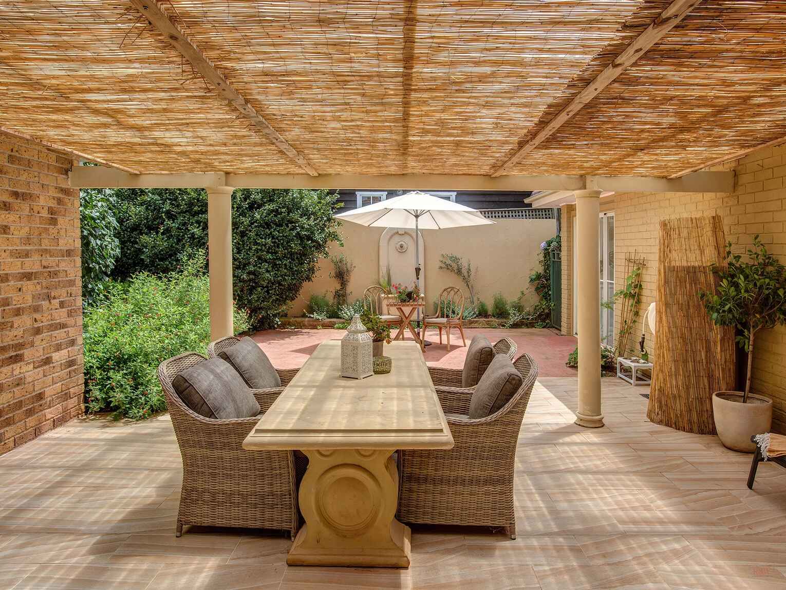 71 Middle Road Exeter