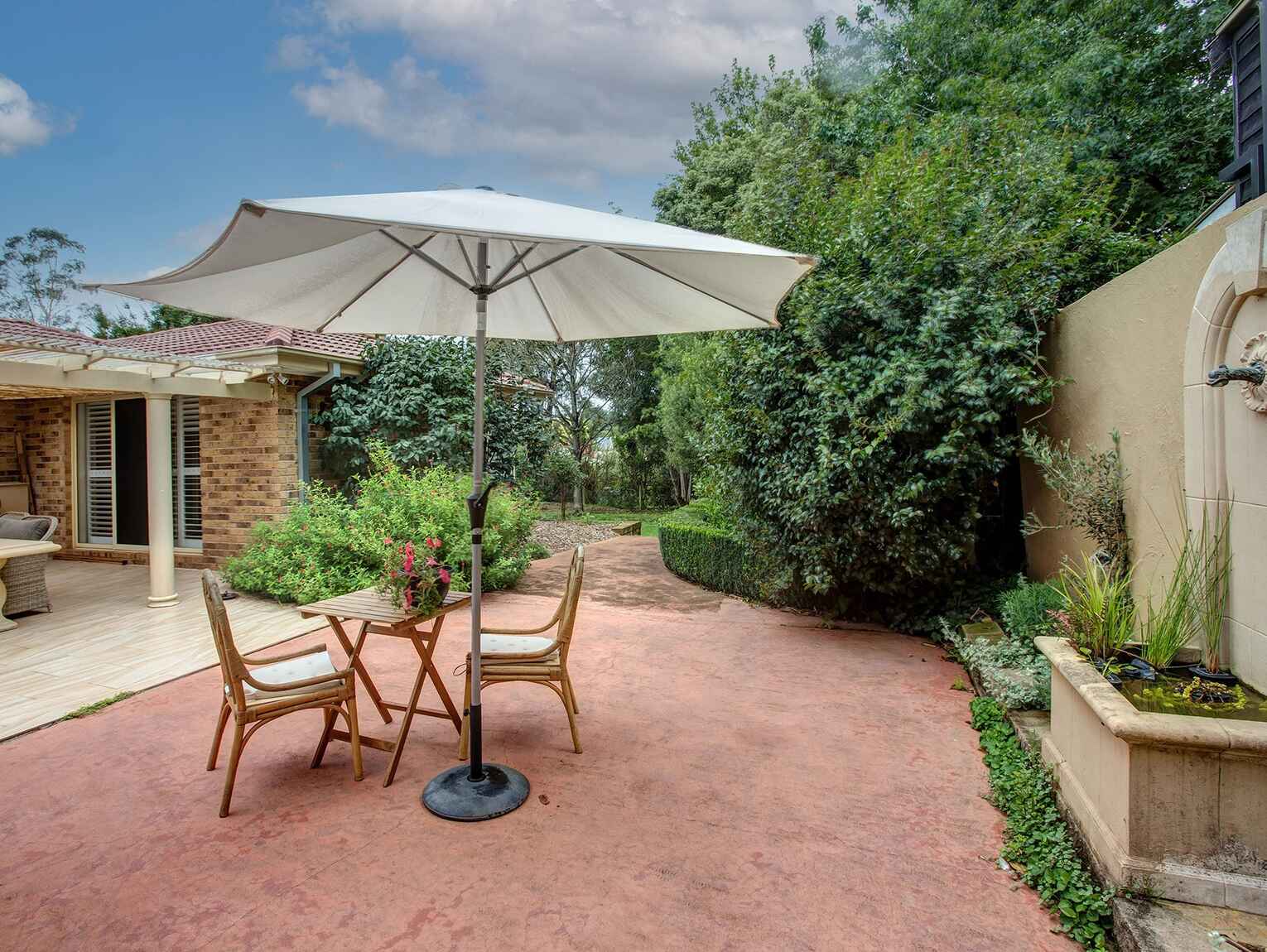 71 Middle Road Exeter