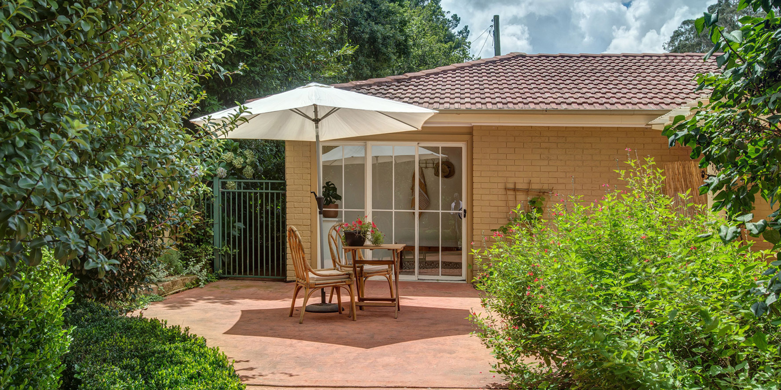 71 Middle Road Exeter