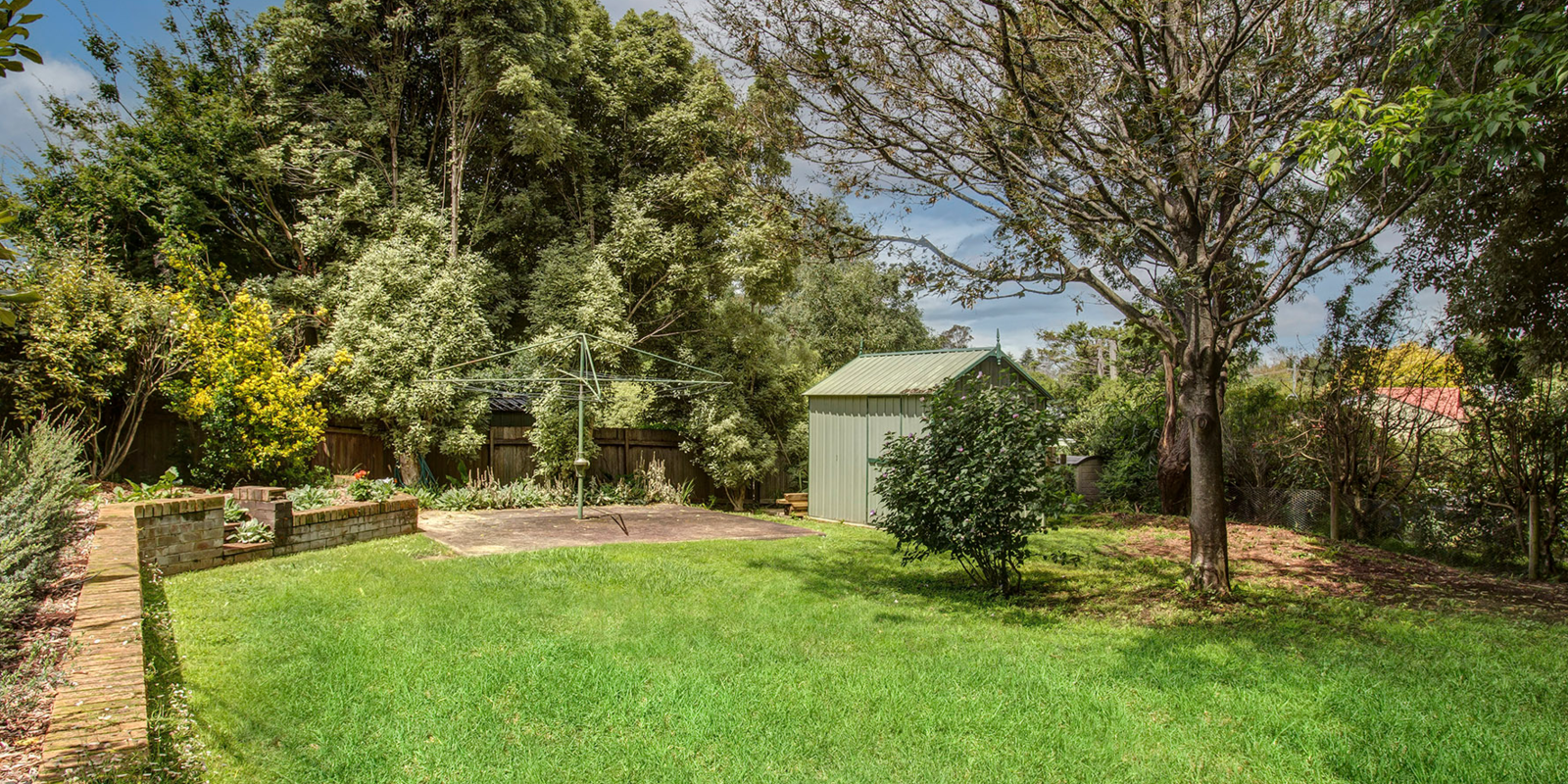 71 Middle Road Exeter