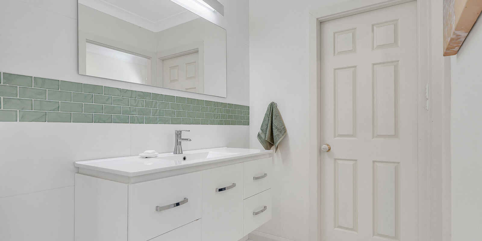 122 Cornwall Road Exeter 122 Cornwall Road Exeter