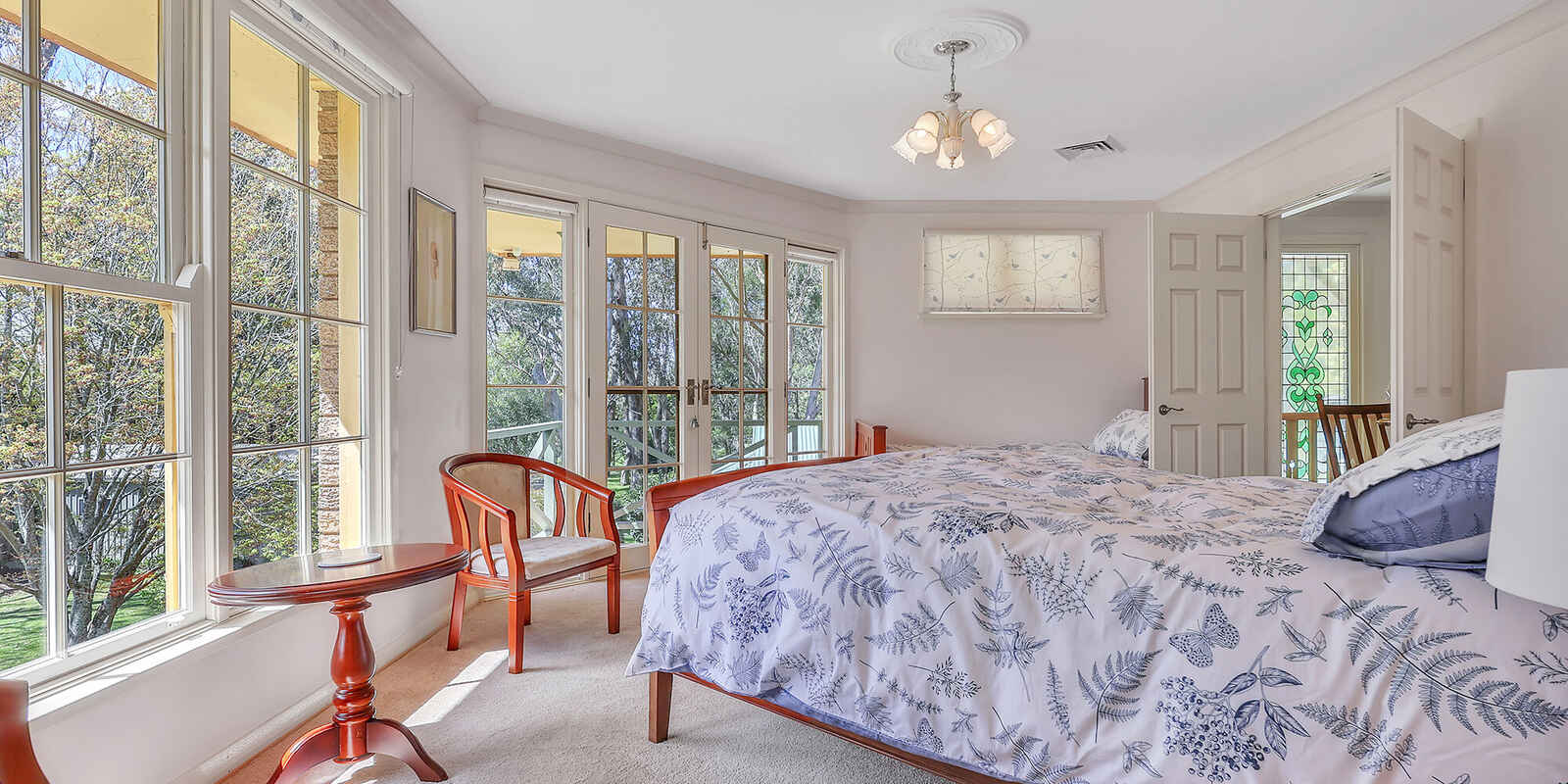 122 Cornwall Road Exeter 122 Cornwall Road Exeter