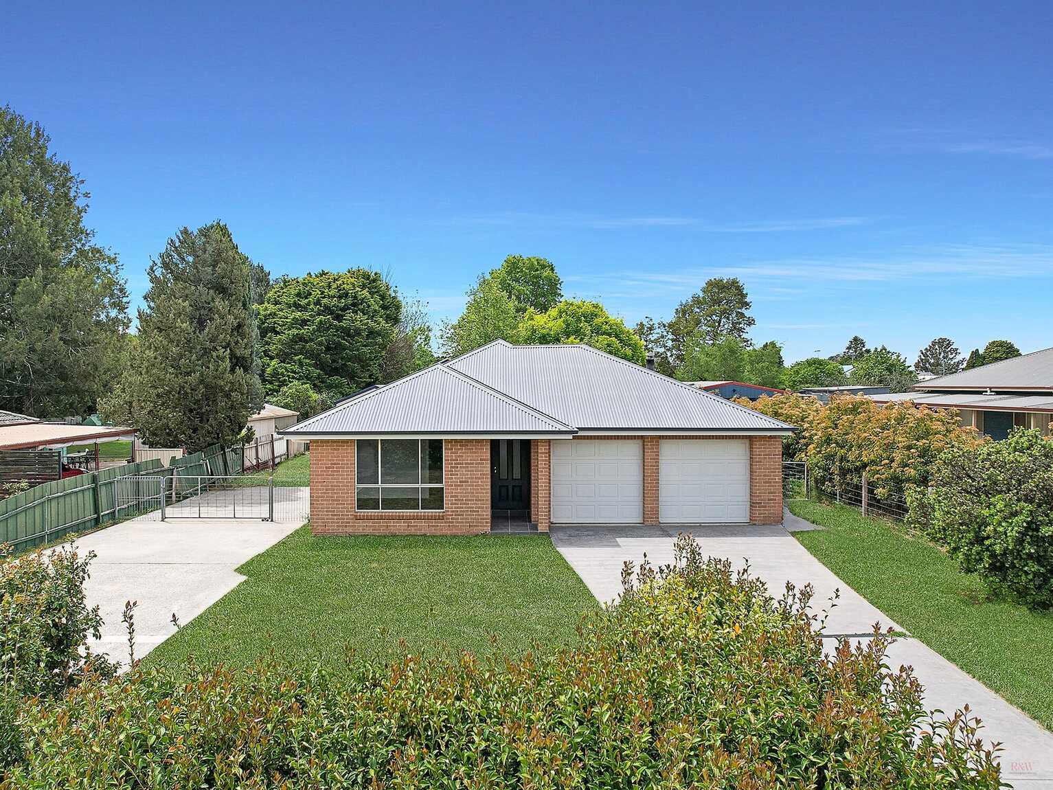 43 Parkes Road Moss Vale 43 Parkes Road Moss Vale