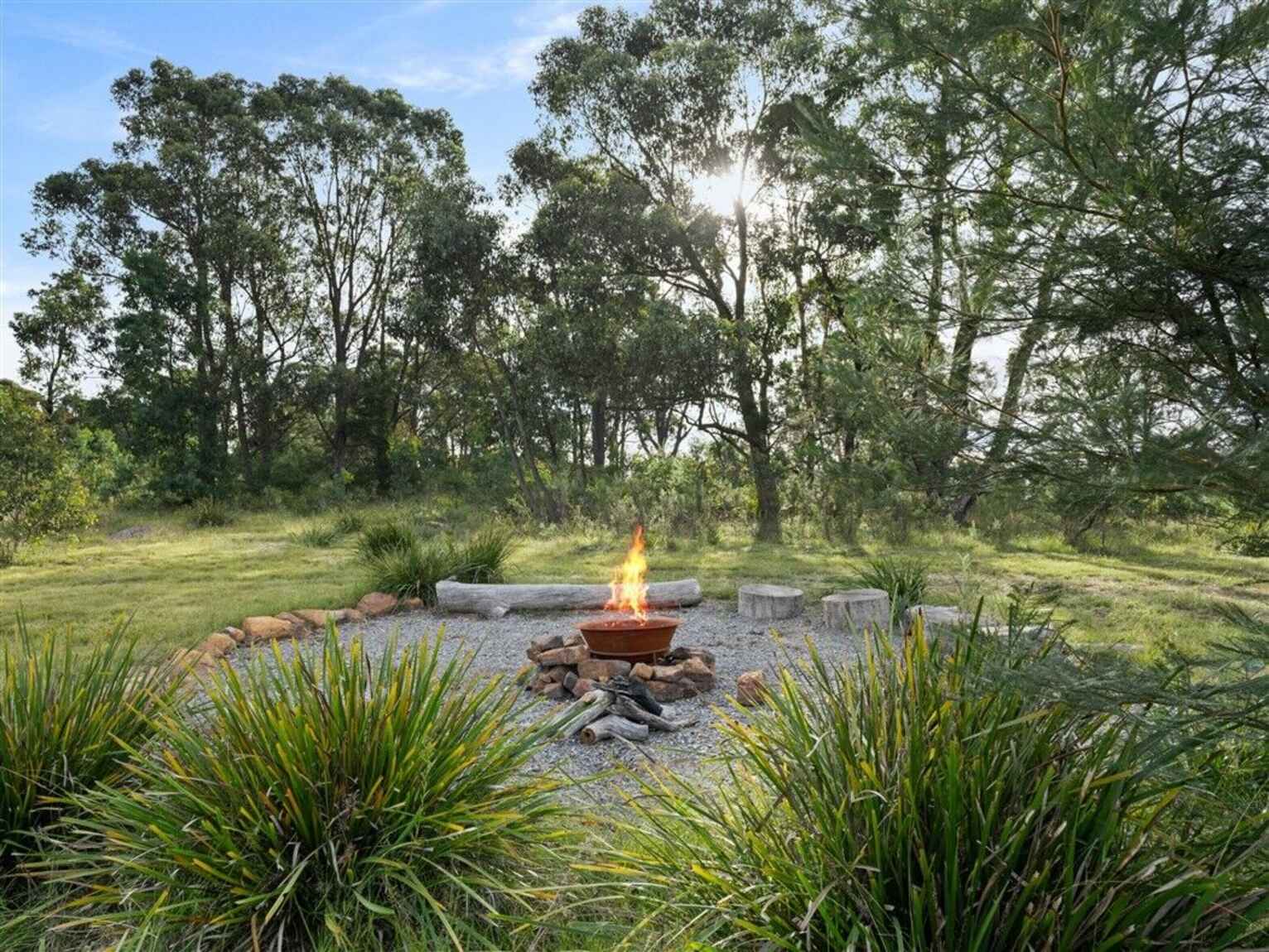 501 Tugalong Road Canyonleigh