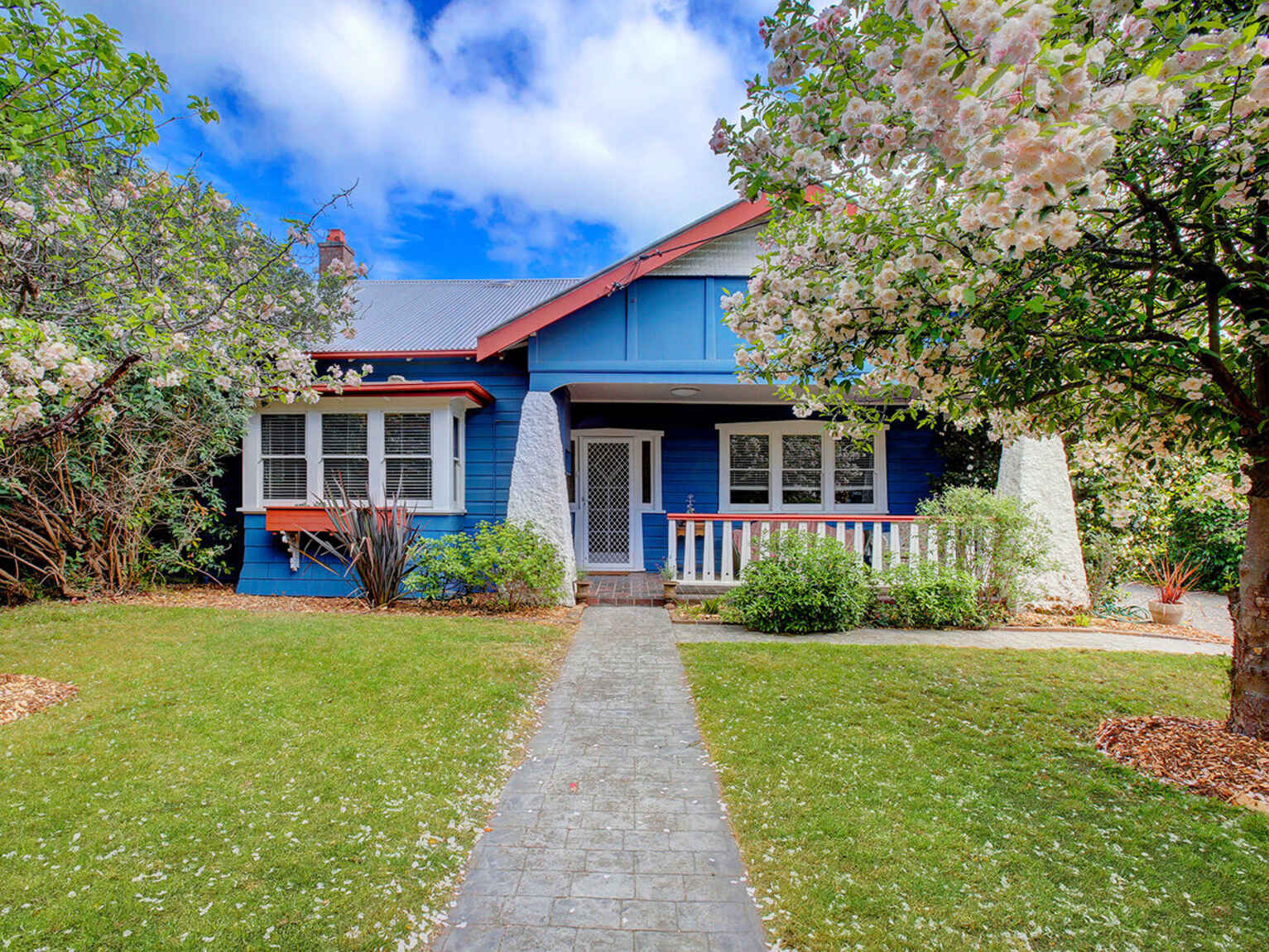 561-565 & 567 Argyle Street Moss Vale 561-565 & 567 Argyle Street Moss Vale