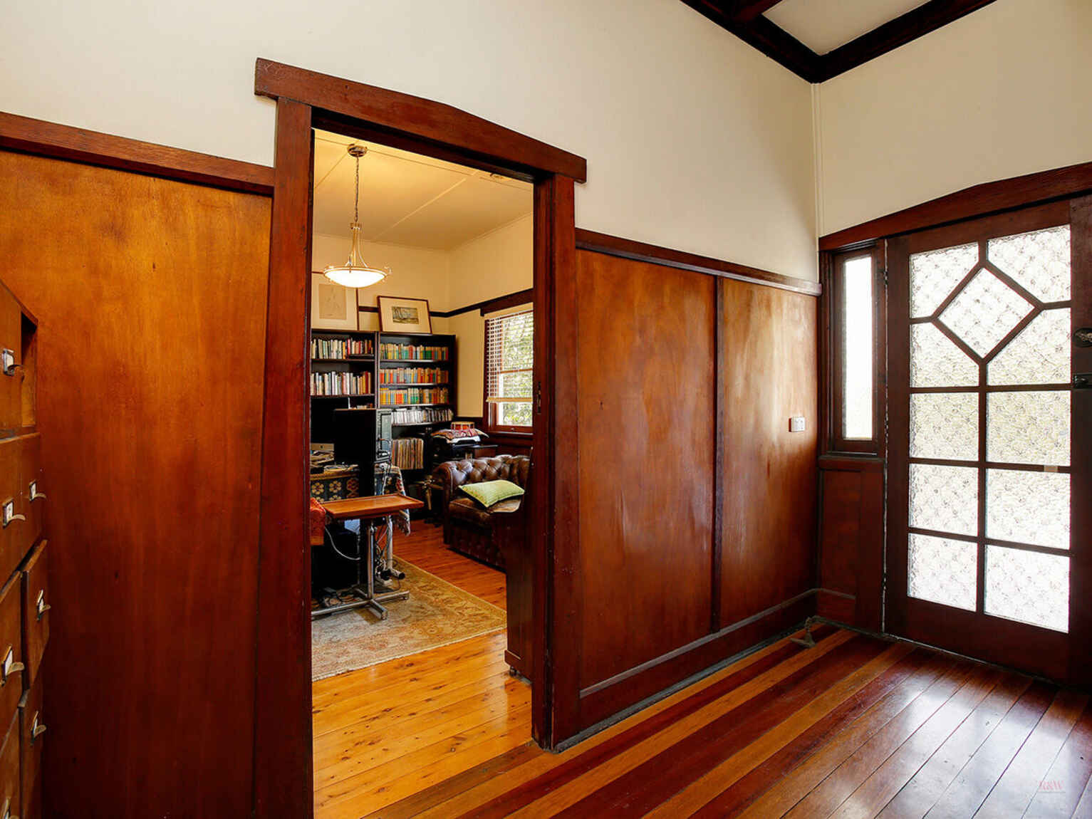 561-565 & 567 Argyle Street Moss Vale 561-565 & 567 Argyle Street Moss Vale