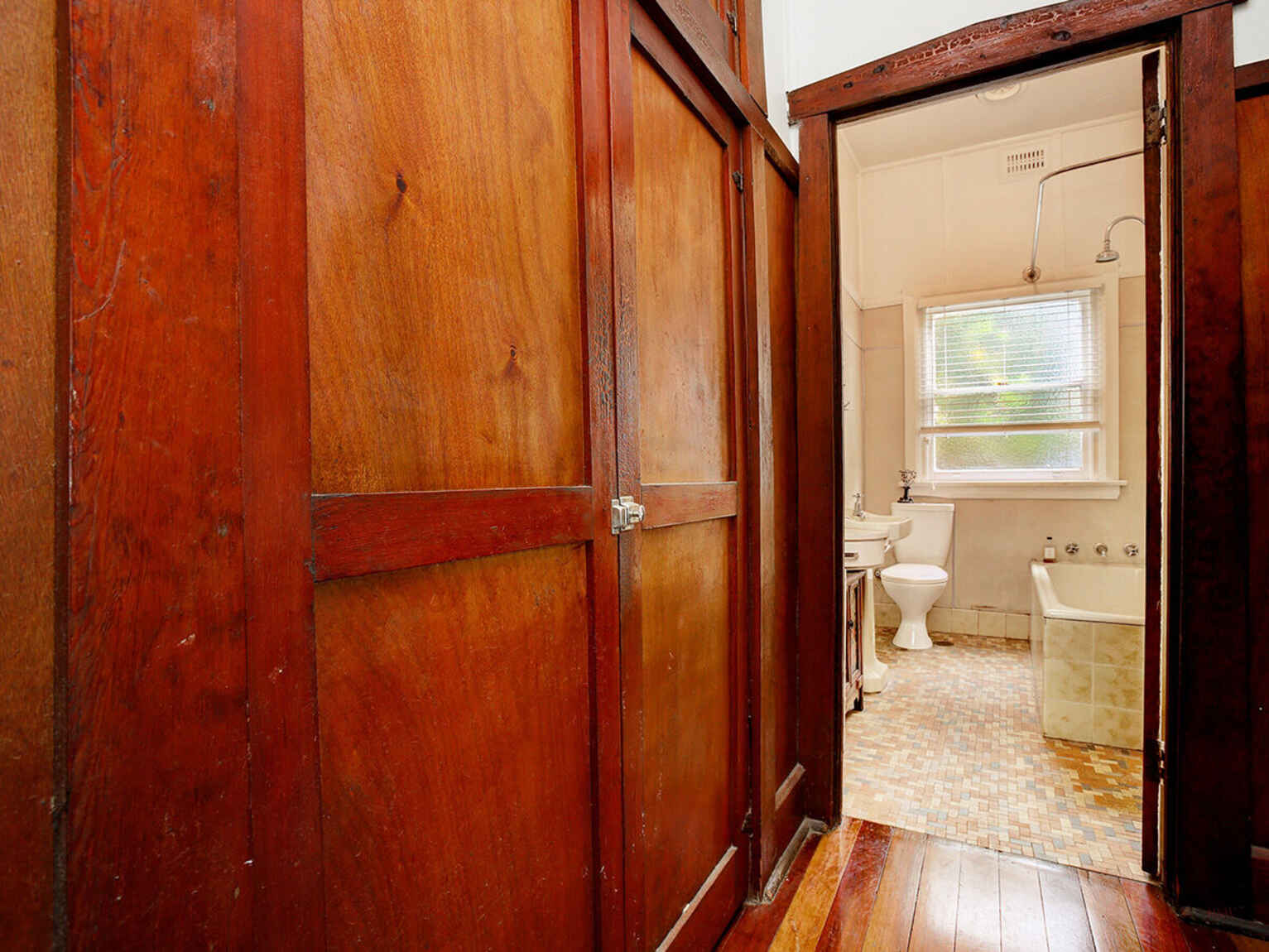 561-565 & 567 Argyle Street Moss Vale 561-565 & 567 Argyle Street Moss Vale