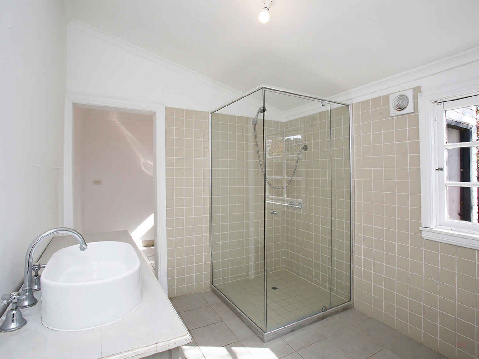 561-565 & 567 Argyle Street Moss Vale 561-565 & 567 Argyle Street Moss Vale