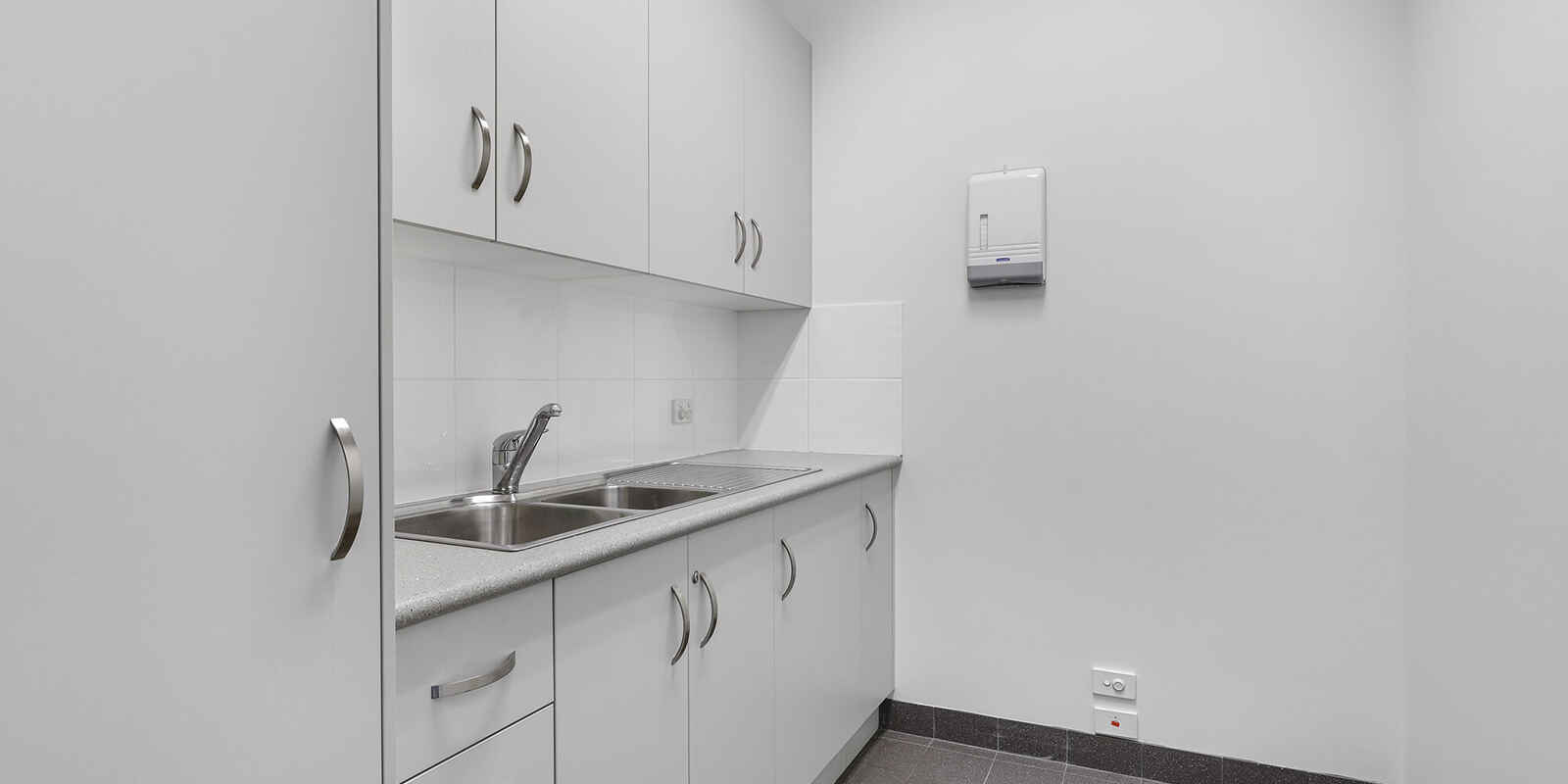 12 Illawarra Highway Moss Vale