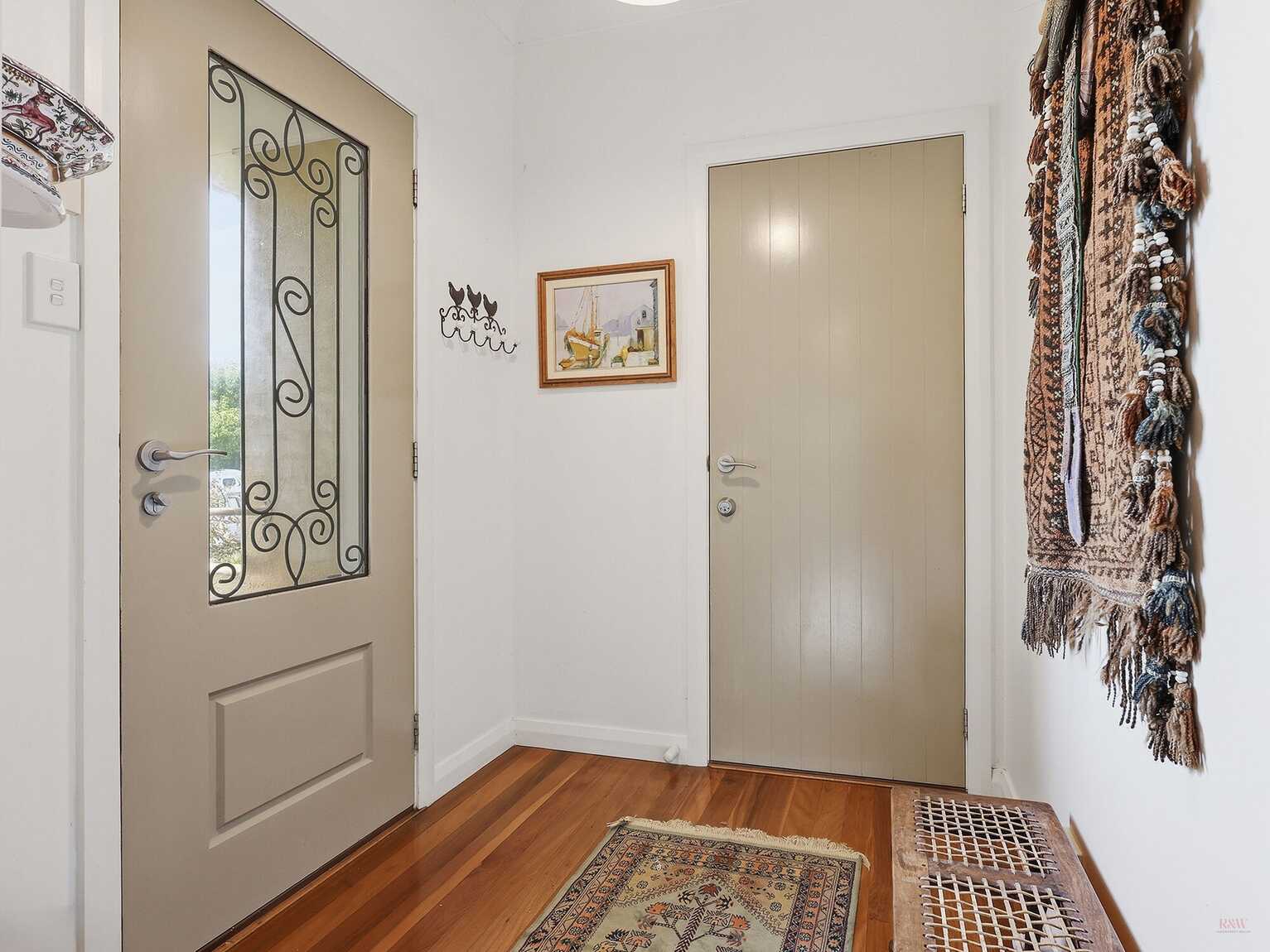 2 Lansdown Place Moss Vale