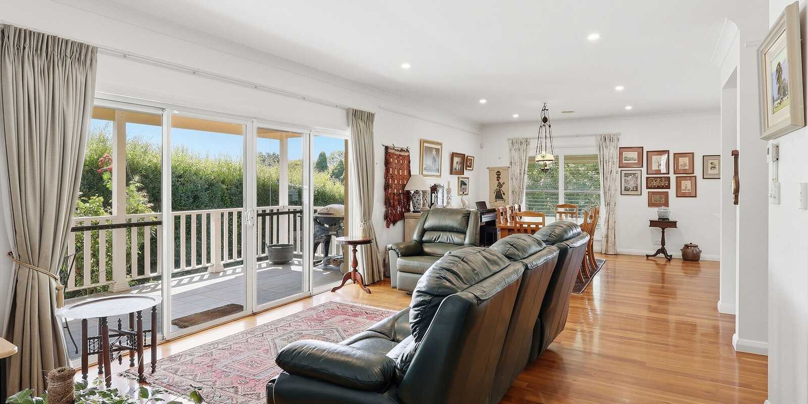 2 Lansdown Place Moss Vale