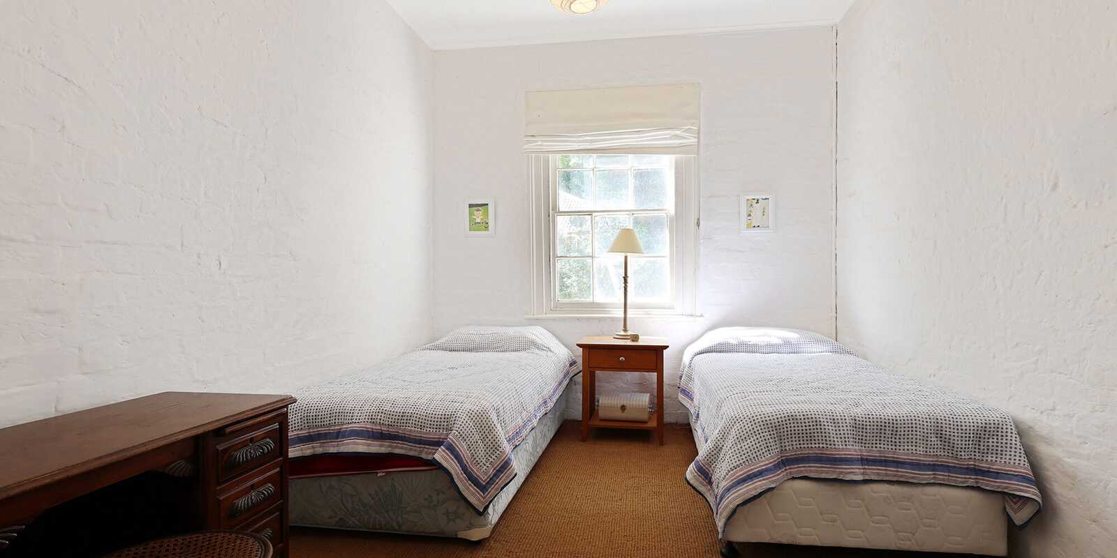 12-14 Middle Road Exeter