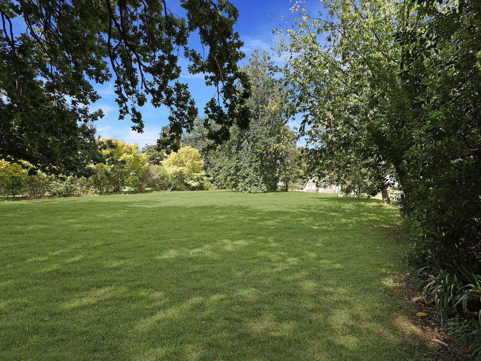 12-14 Middle Road Exeter