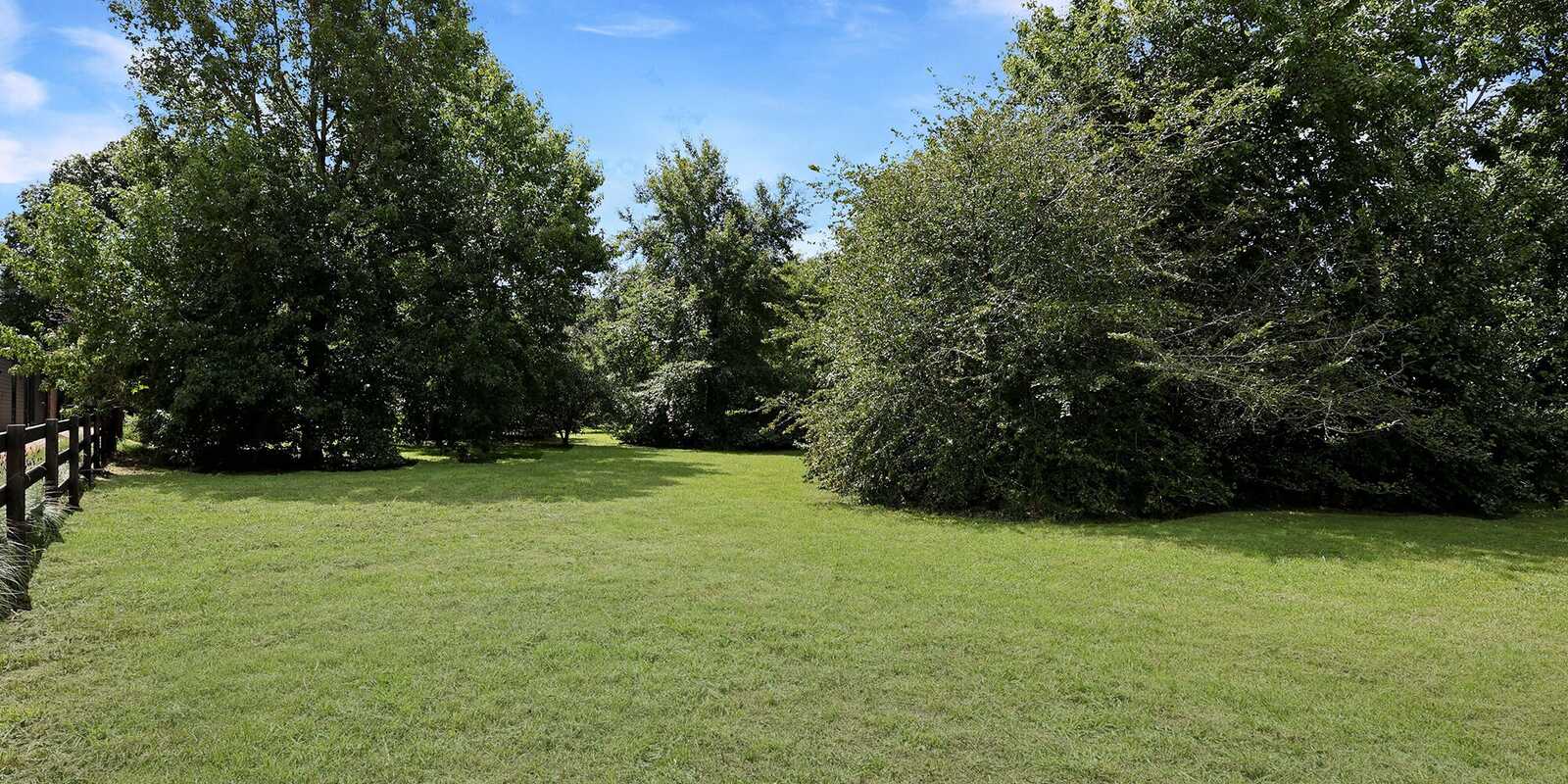 12-14 Middle Road Exeter