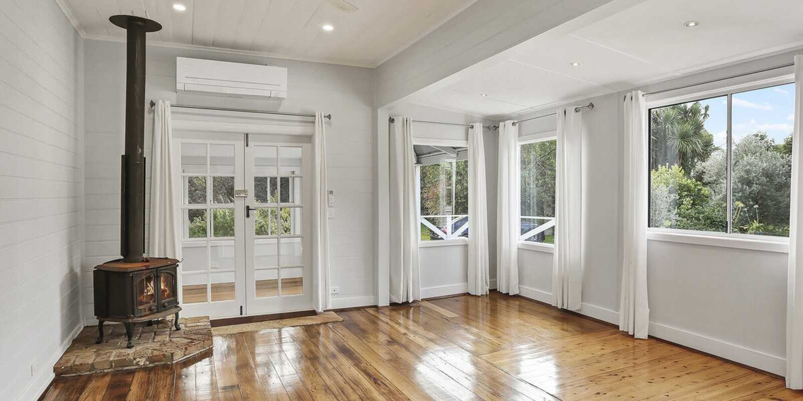 3 Main Street Robertson