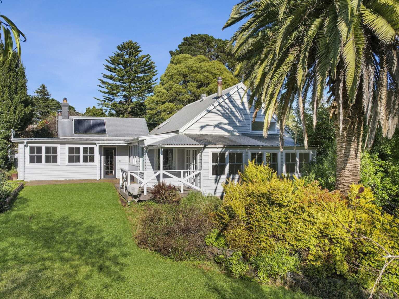 3 Main Street Robertson