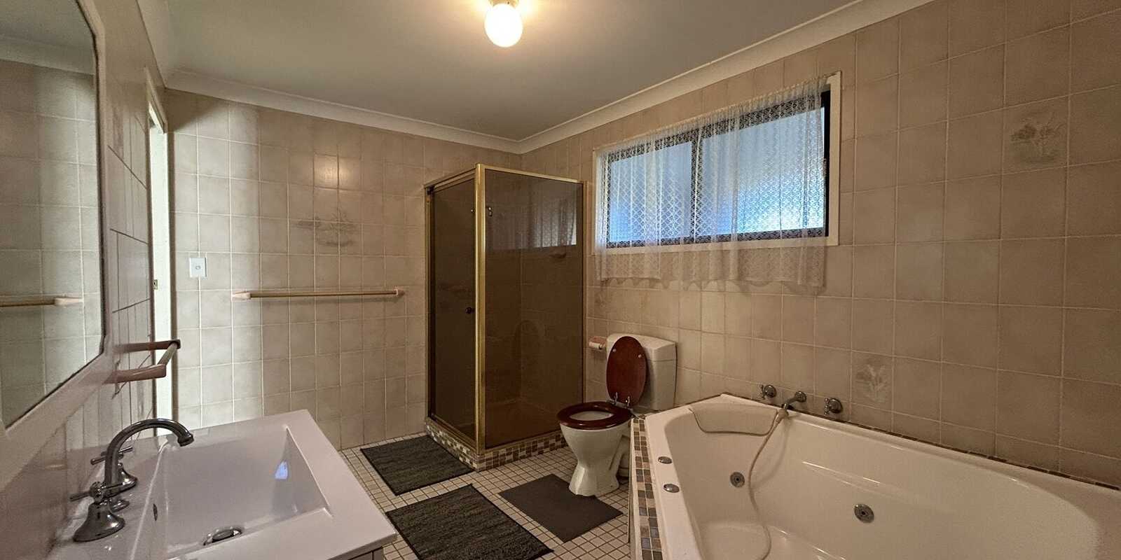 65-67 High Street Robertson