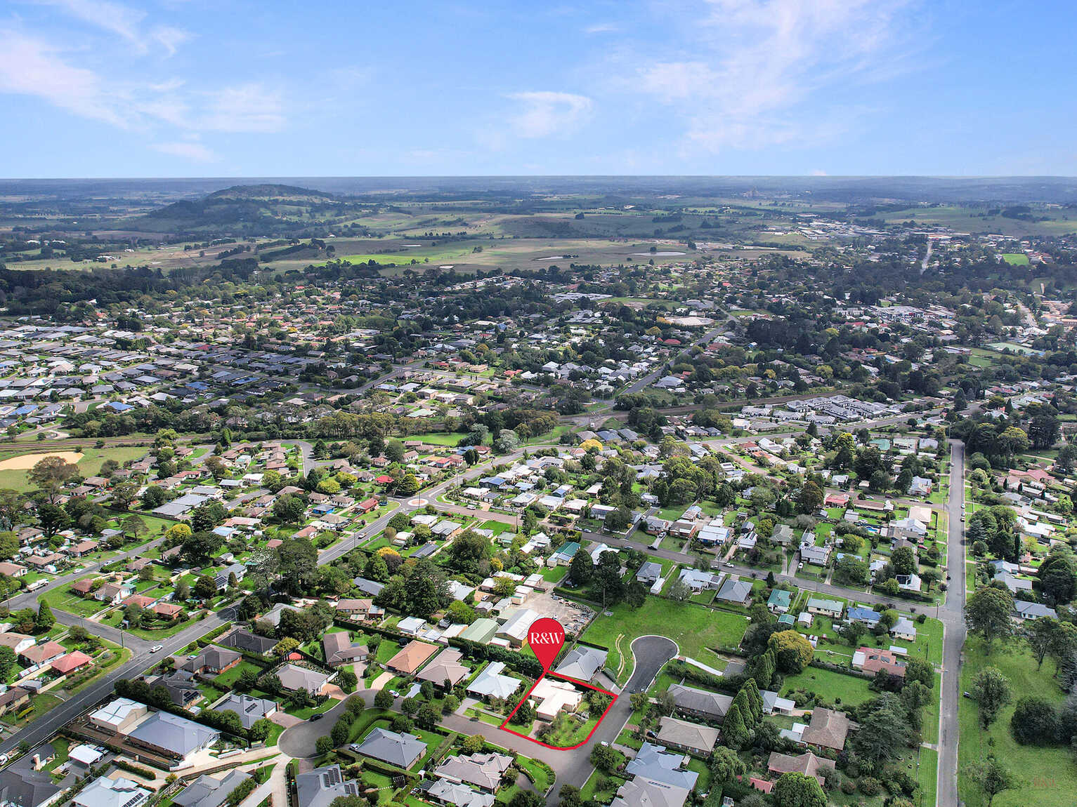 2 Lansdown Place Moss Vale