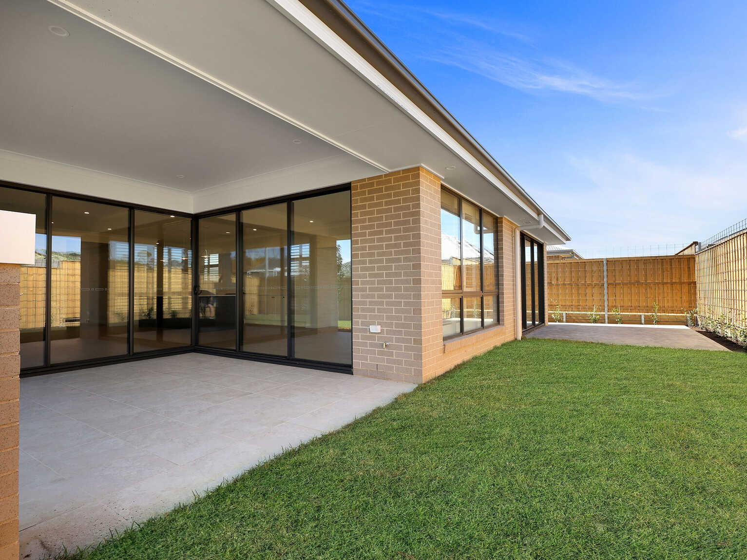 11 Bower Street Moss Vale