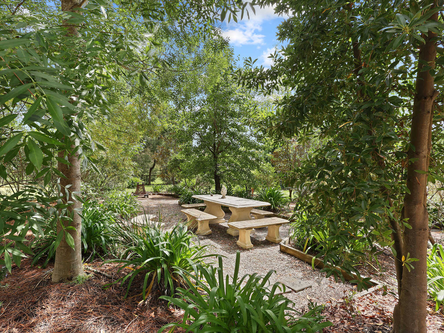 9 Farnborough Drive Moss Vale