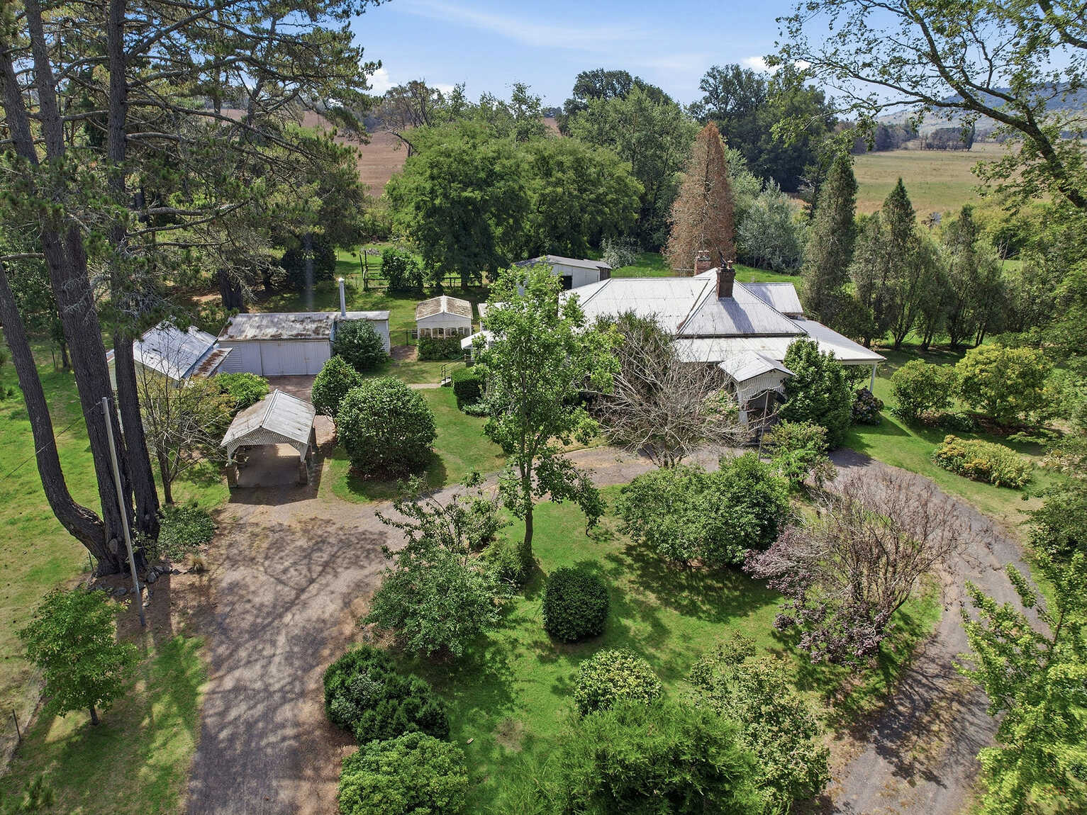 'Inverary' 7310 Illawarra Highway Sutton Forest 'Inverary' 7310 Illawarra Highway Sutton Forest