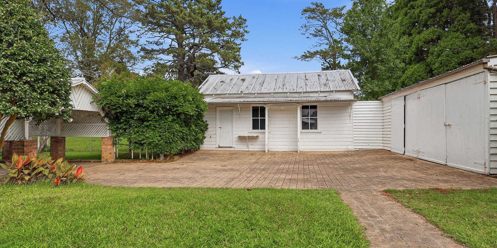 'Inverary' 7310 Illawarra Highway Sutton Forest 'Inverary' 7310 Illawarra Highway Sutton Forest