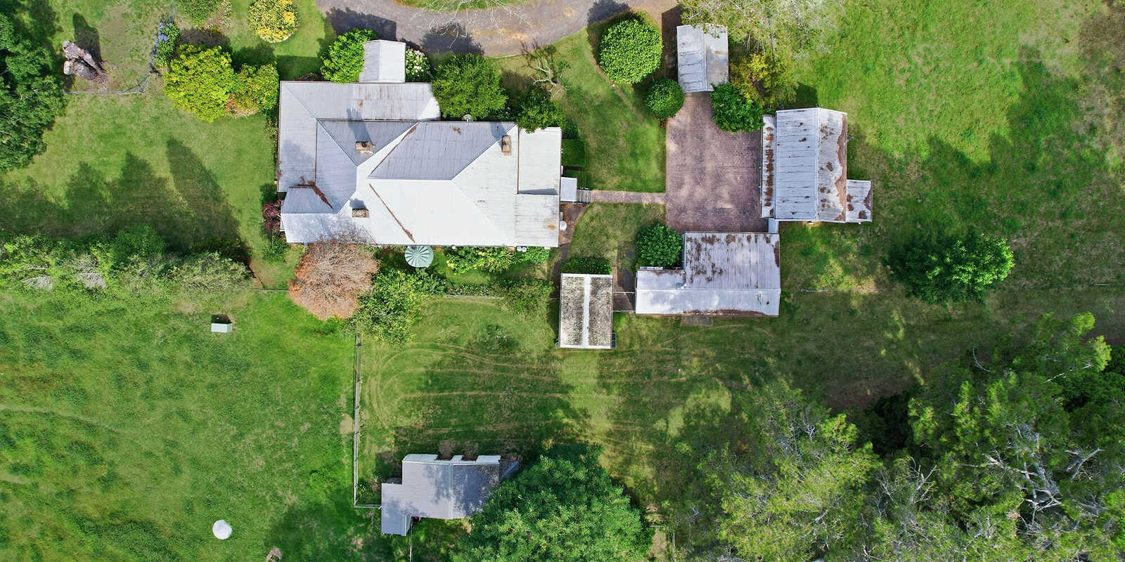 'Inverary' 7310 Illawarra Highway Sutton Forest 'Inverary' 7310 Illawarra Highway Sutton Forest