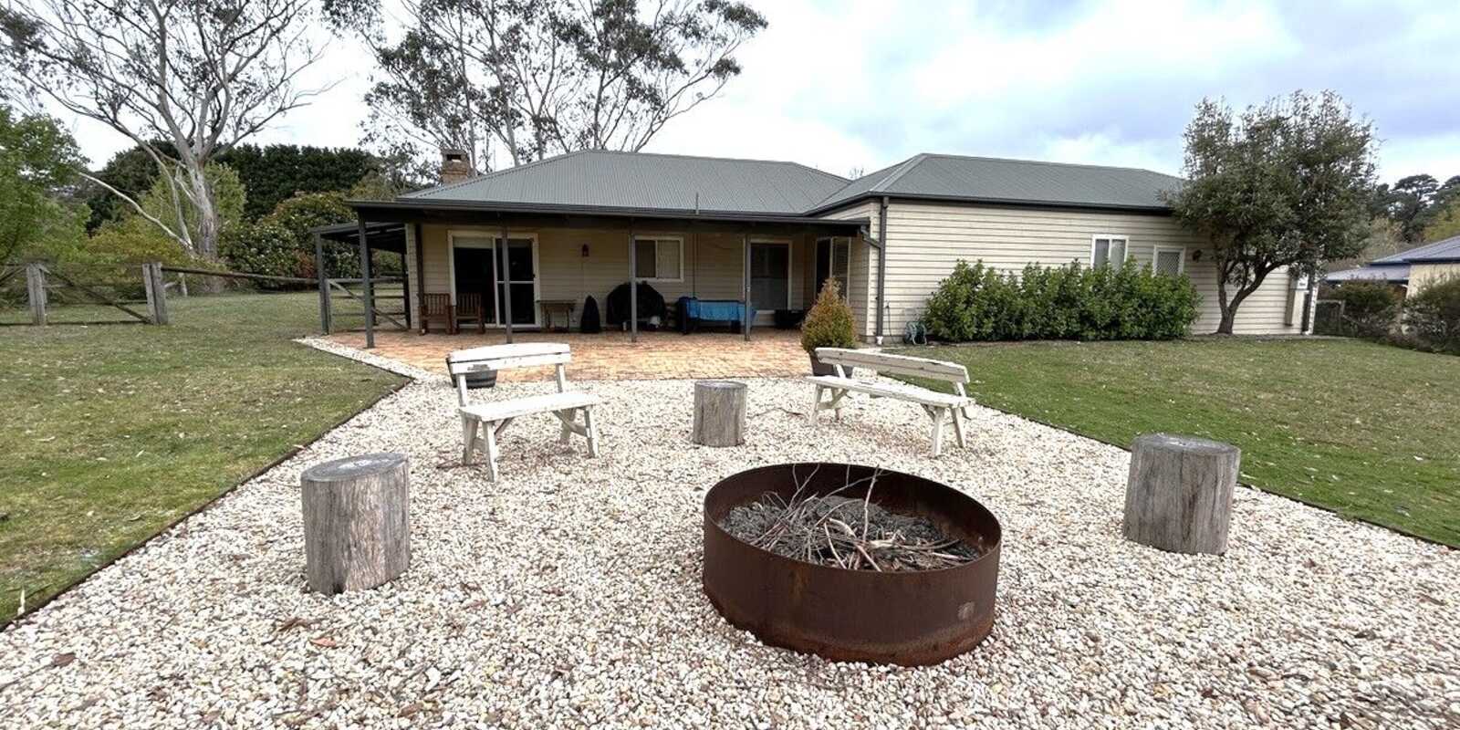 35 Bromhall Road Bundanoon