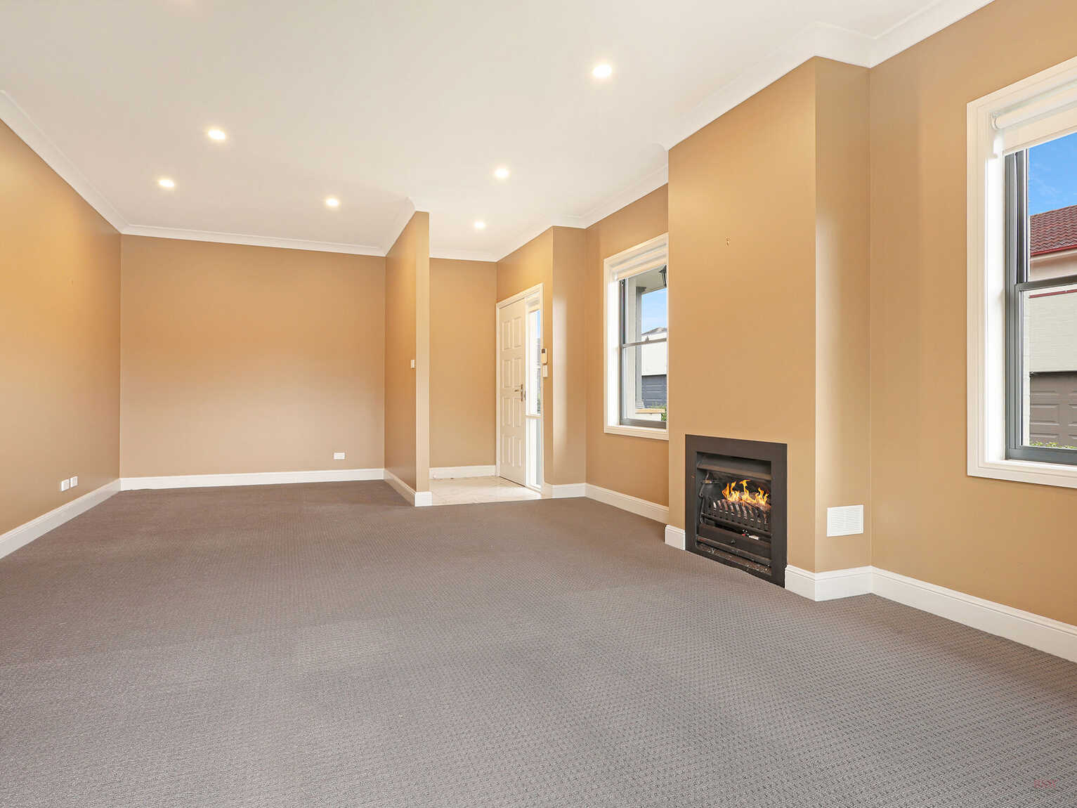 31/3 suttor Road Moss Vale