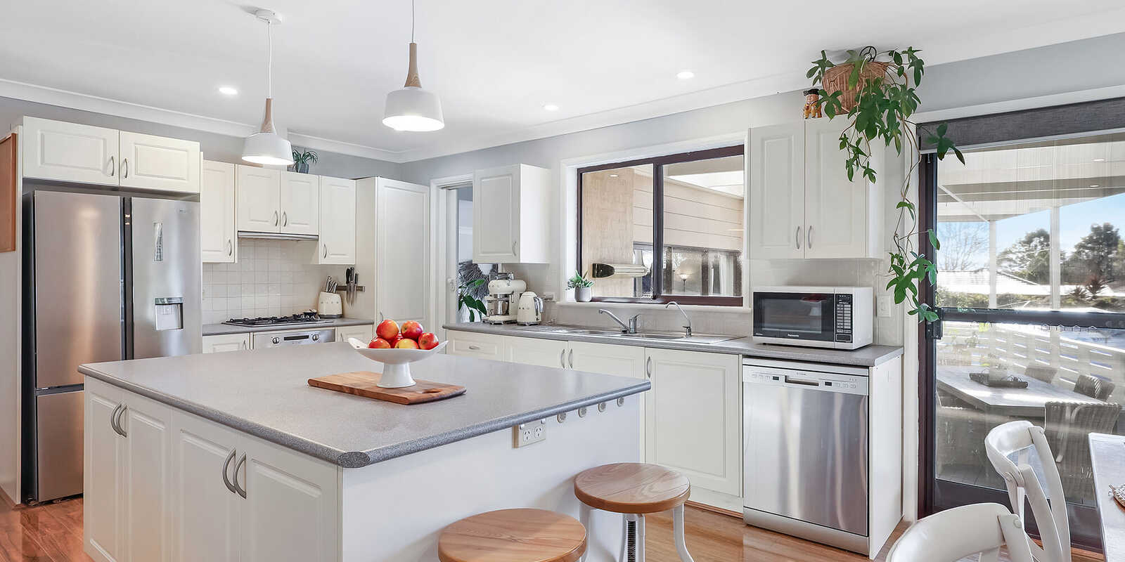 39 Cherry Tree Close Moss Vale 39 Cherry Tree Close Moss Vale