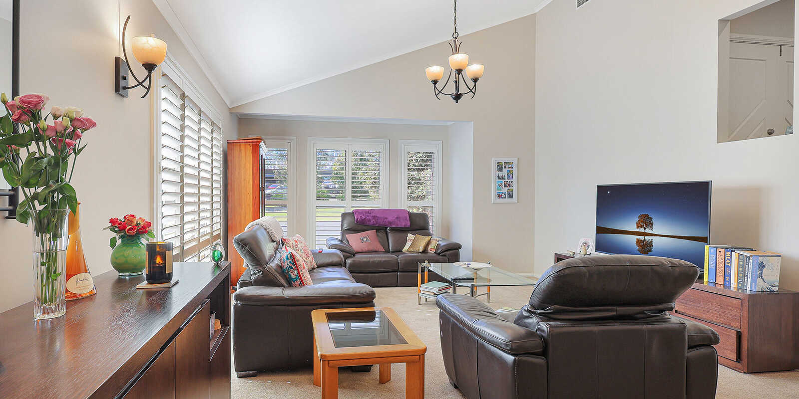 111 Werombi Road Grasmere 111 Werombi Road Grasmere