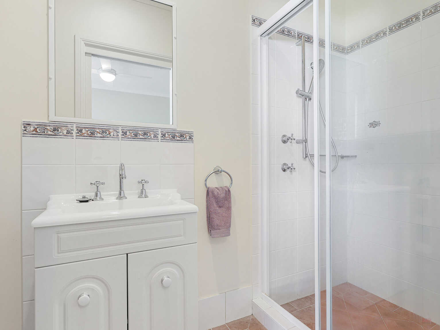 111 Werombi Road Grasmere 111 Werombi Road Grasmere