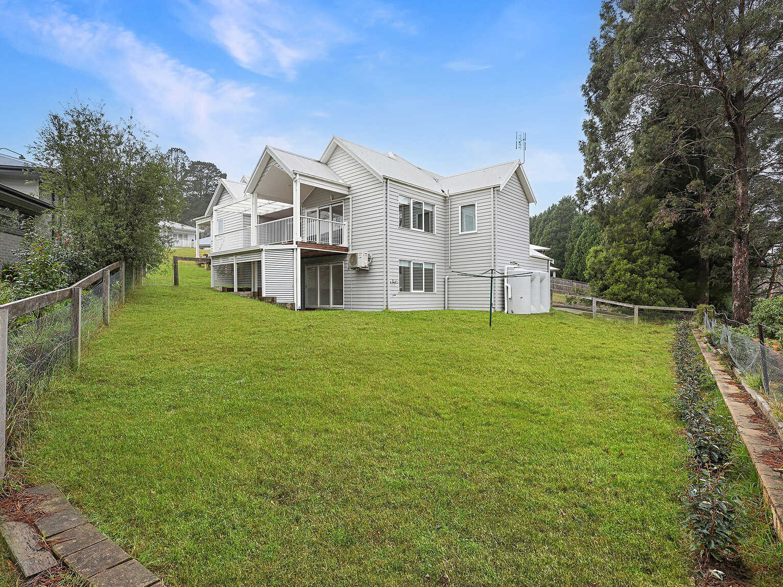 12 Rochester Drive Bundanoon 12 Rochester Drive Bundanoon