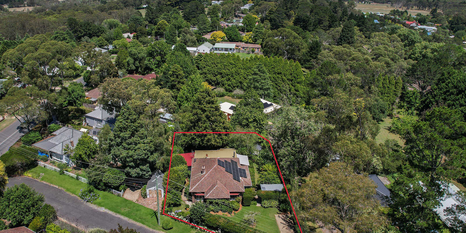2 Nicholas Avenue Bundanoon 2 Nicholas Avenue Bundanoon
