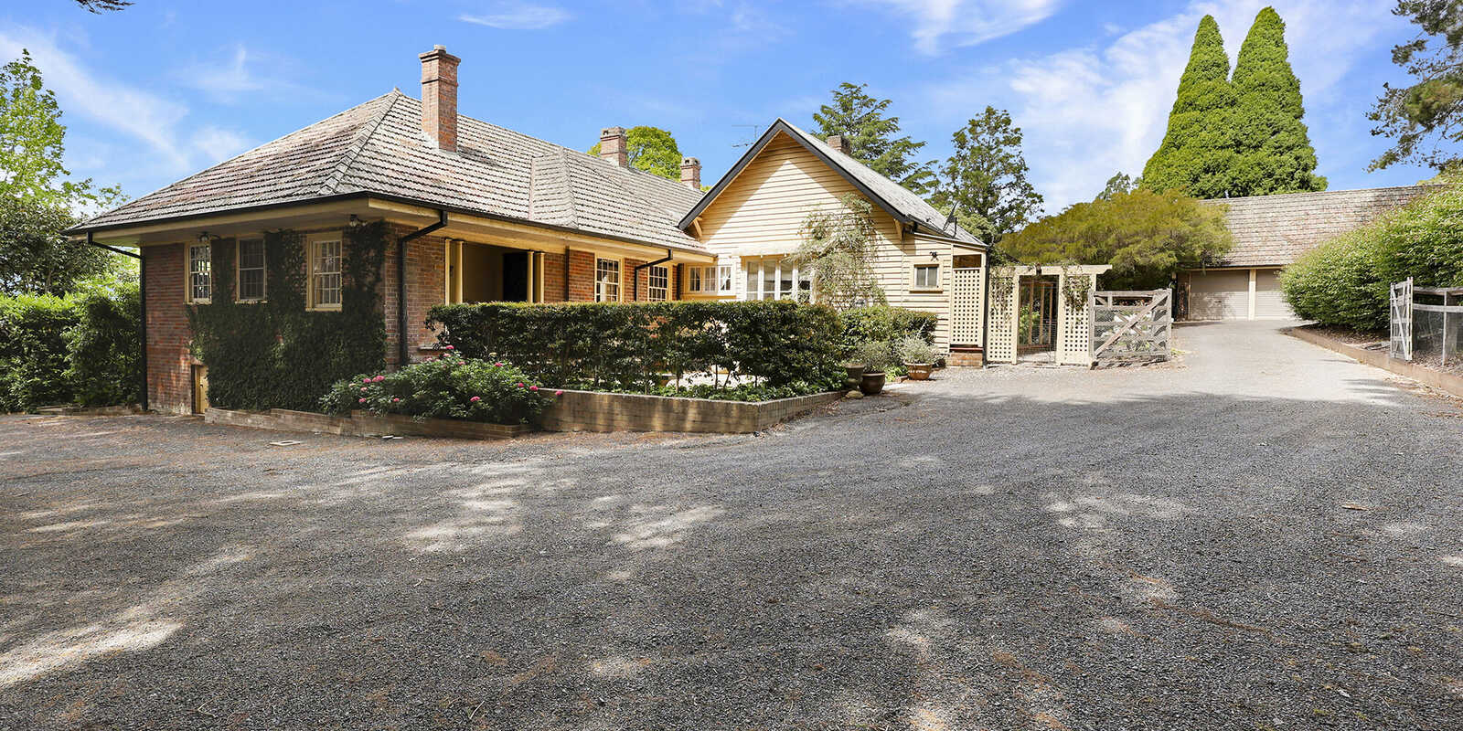 31-33 Robertson Road Moss Vale 31-33 Robertson Road Moss Vale
