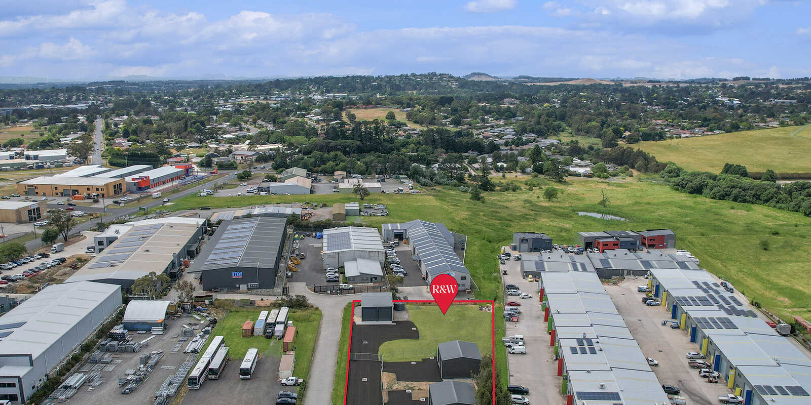 Shed 2/15 Old Dairy Close Moss Vale