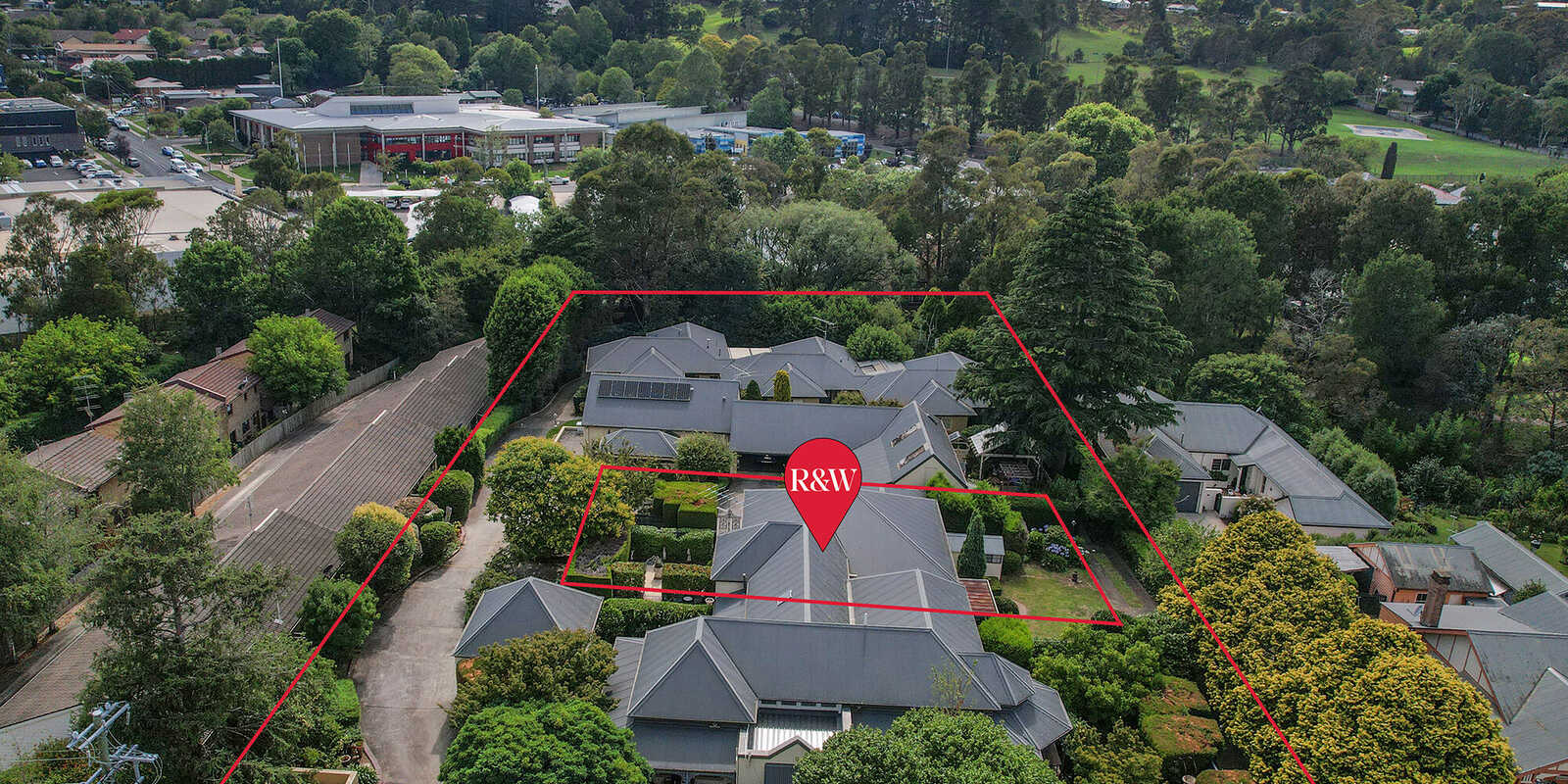 2/12 Arthur Street Moss Vale