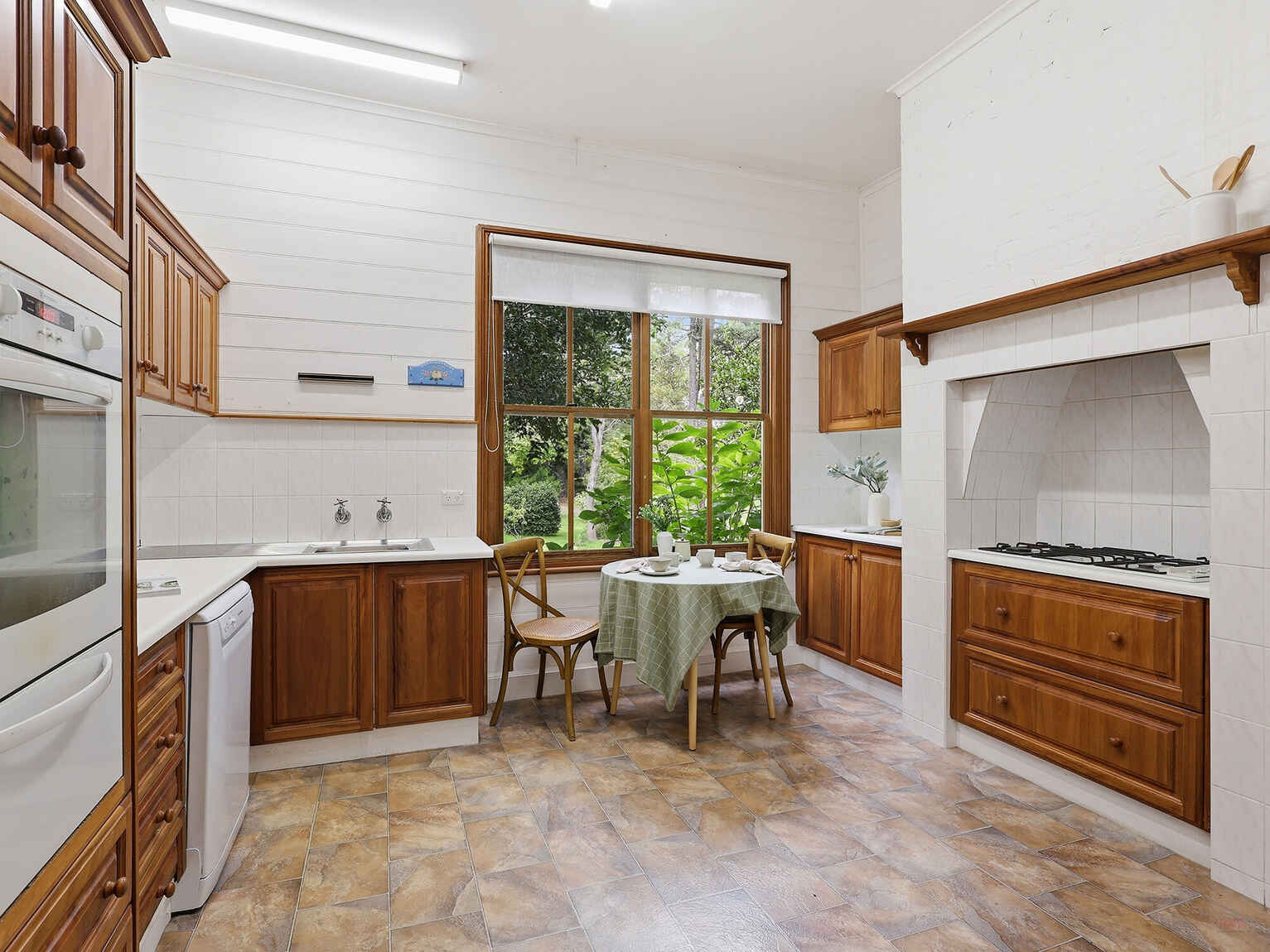 'Inverary' 7310 Illawarra Highway Sutton Forest