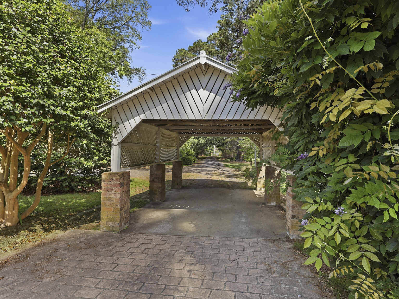 'Inverary' 7310 Illawarra Highway Sutton Forest