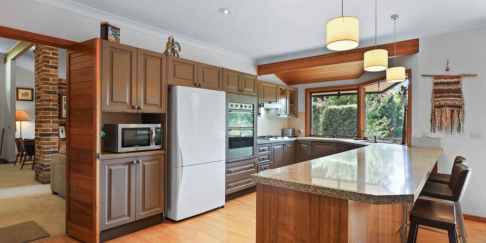 9 Farnborough Drive Moss Vale