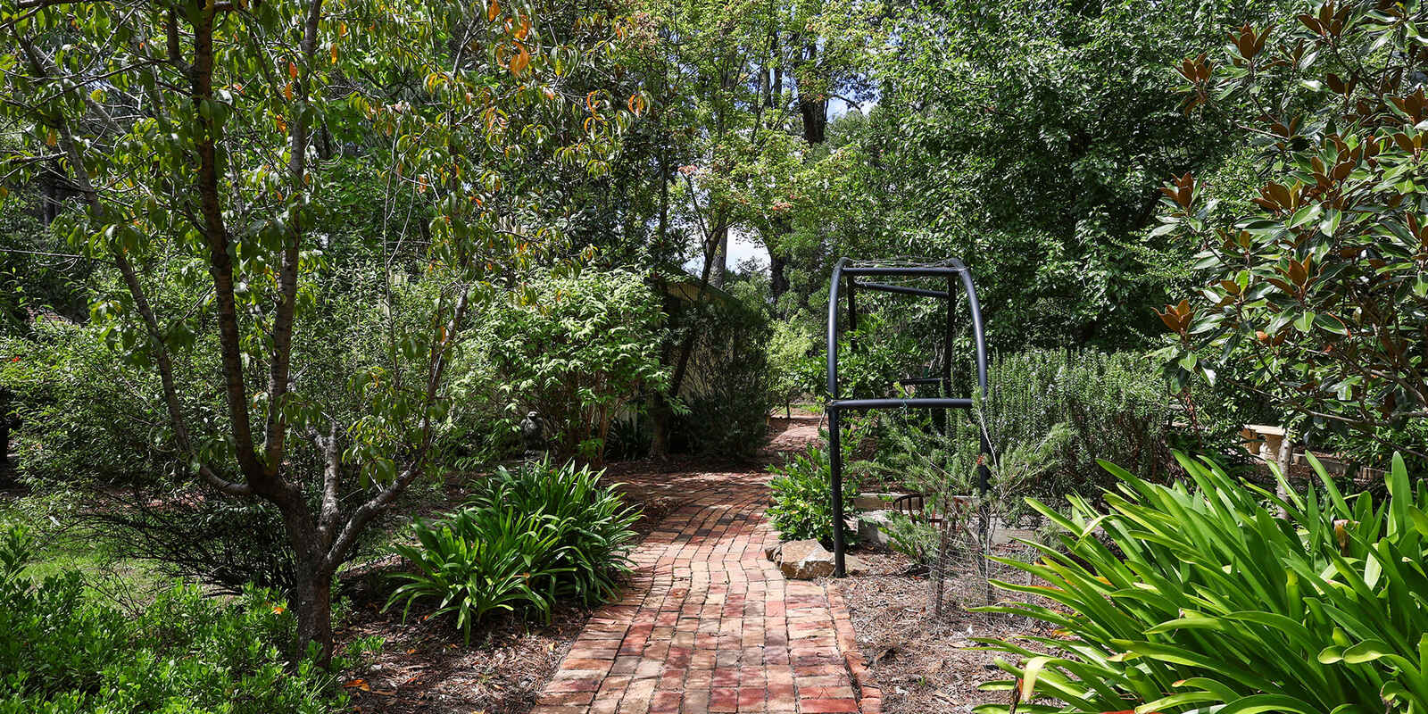 9 Farnborough Drive Moss Vale