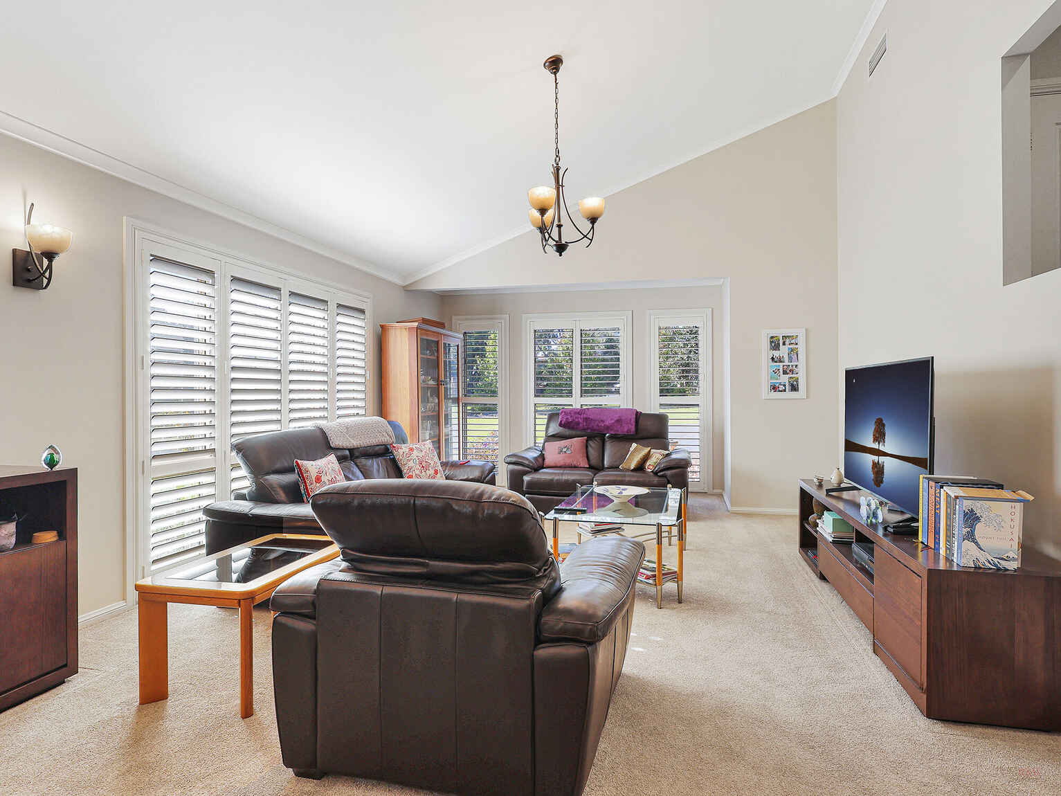 111 Werombi Road Grasmere 111 Werombi Road Grasmere